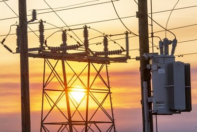 a step down Transformer for high Voltage transformation